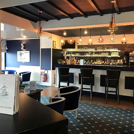 Hotell Les Treize Assiettes - & Restaurant 3*