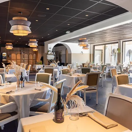 Hotell Les Treize Assiettes - & Restaurant 3*