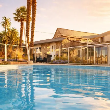 Hotel Les Treize Assiettes - Baie Du Mont-saint-michel 3*