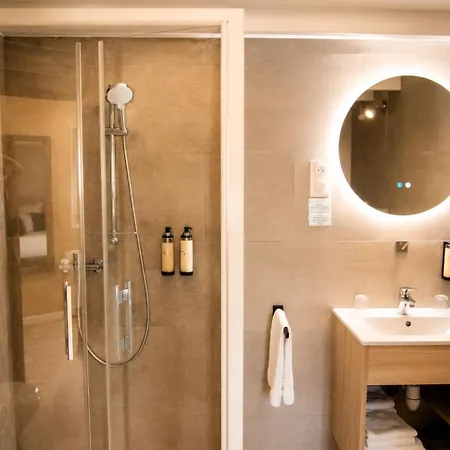 Les Treize Assiettes - Baie Du Mont-saint-michel Hotel Le Val-Saint-Père