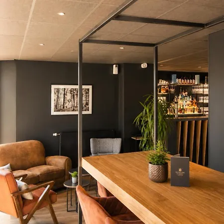 Hotel Les Treize Assiettes - Baie Du Mont-saint-michel 3*