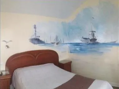 Les Treize Assiettes - & Restaurant 3* Le Val-Saint-Père