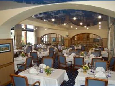 Szálloda Restaurant Les 13 Assiettes