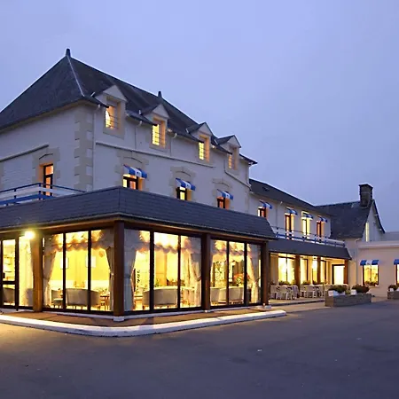 Les Treize Assiettes - & Restaurant Hotell