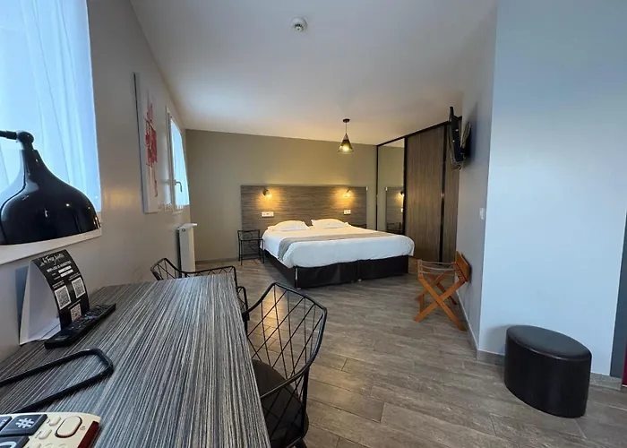 Les Treize Assiettes - Baie Du Mont-saint-michel Le Val-Saint-Pere