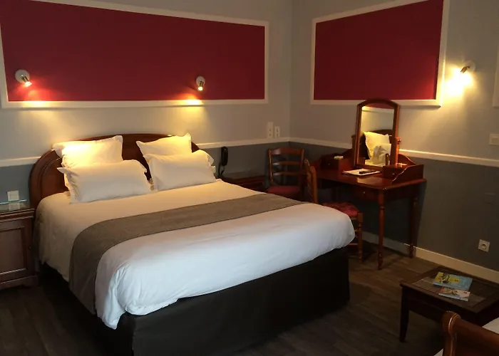 Hotel Les Treize Assiettes - Baie Du Mont-saint-michel 3*
