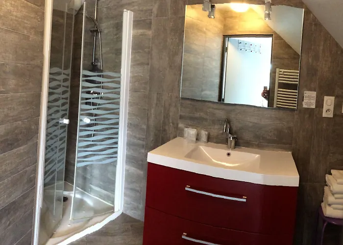 Les Treize Assiettes - Baie Du Mont-saint-michel Hotel 3*