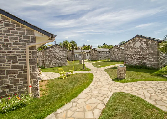 Hotel Les Treize Assiettes - Baie Du Mont-saint-michel