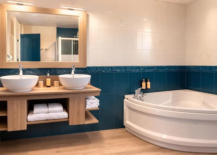 Hotel Les Treize Assiettes - Baie Du Mont-saint-michel Le Val-Saint-Père