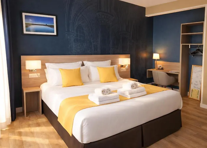 Hotel Les Treize Assiettes - Baie Du Mont-saint-michel 3*