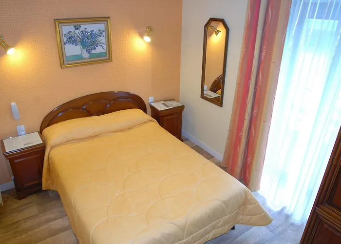 Les Treize Assiettes - Baie Du Mont-saint-michel Hotel Le Val-Saint-Pere